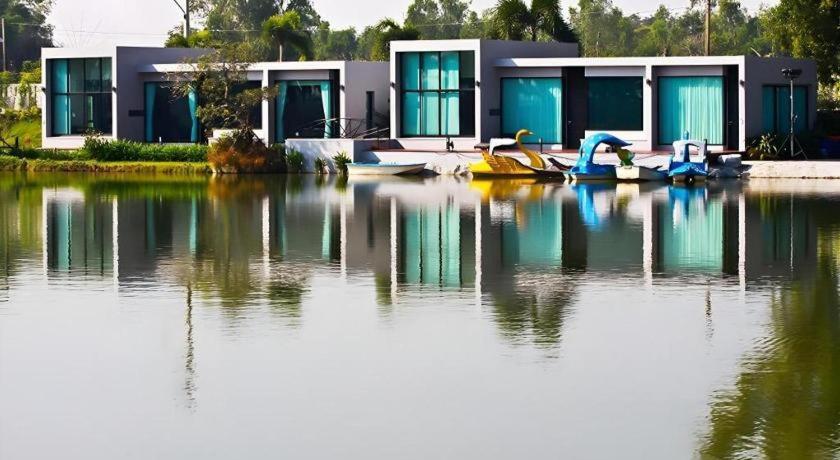 Thaiasia Goldensea Resort Аюттхая Экстерьер фото