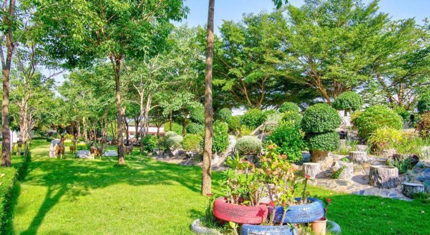 Thaiasia Goldensea Resort Аюттхая Экстерьер фото